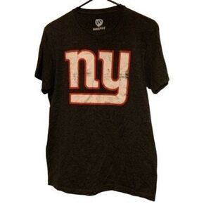 New York Giants Size Medium T-Shirt